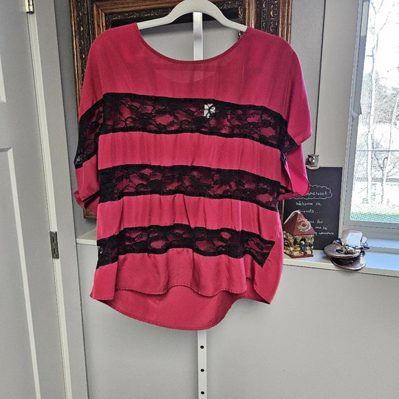 torrid Tops - Torrid sheer and lace panel top size 1x
